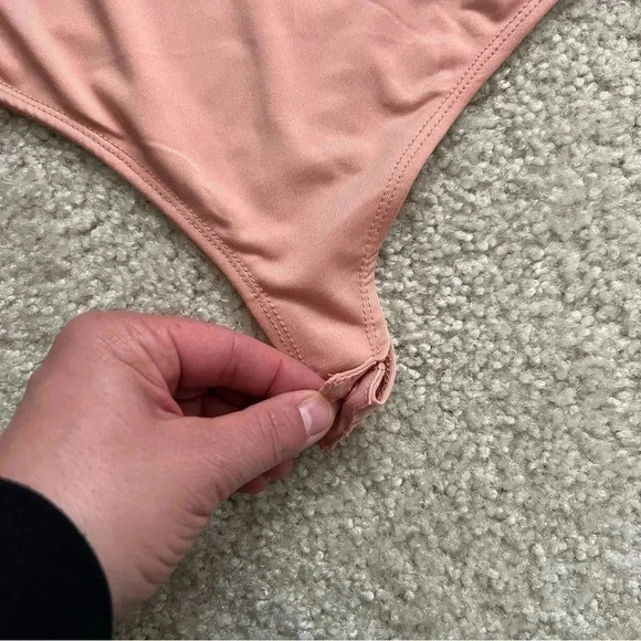 Lulus Bodysuit “NWT” Peach Women’s Size Large Style# VT2950 - Picture 13 of 16